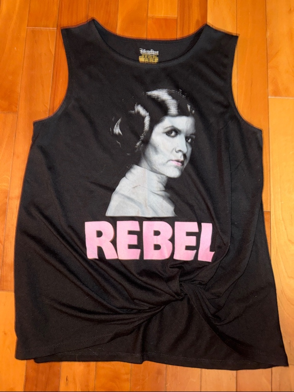 Star Wars Leia 'REBEL' Front Twist Tank Top